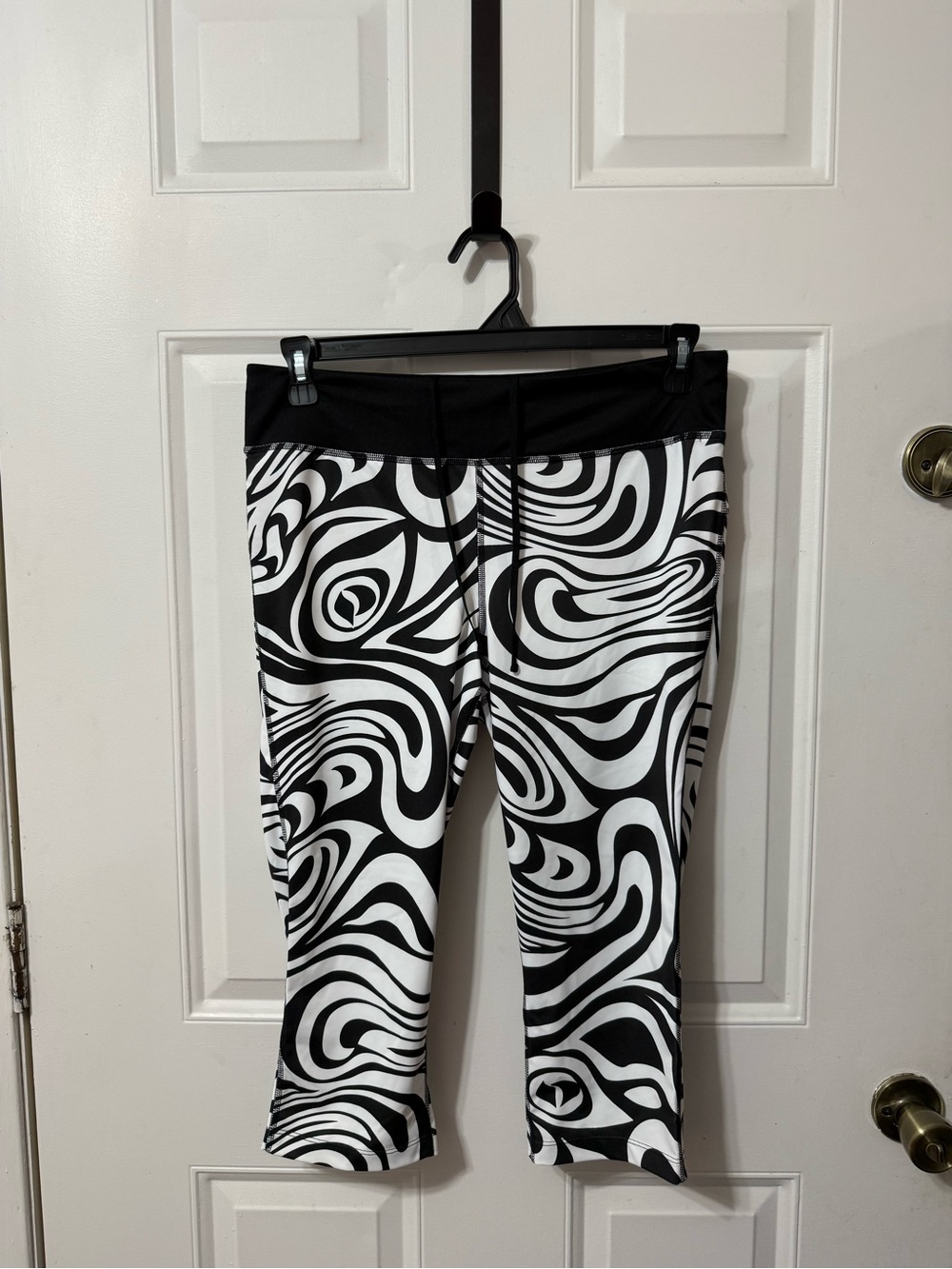 Xersion White Performance Top with Black Trim